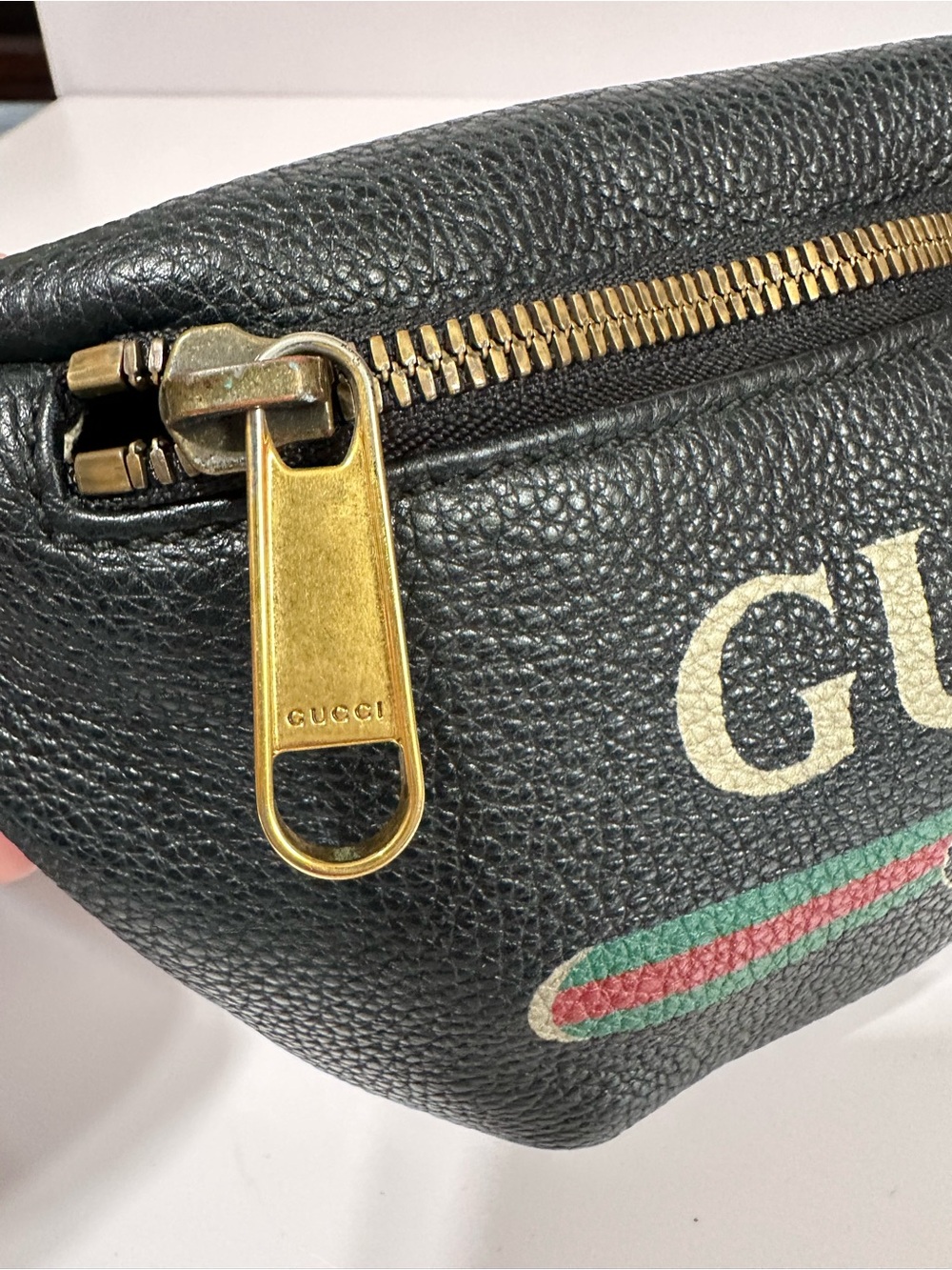 GUCCI ❤️🌟Black Leather Logo Web Belt Bag Small⭐️ - Picture 3 of 8